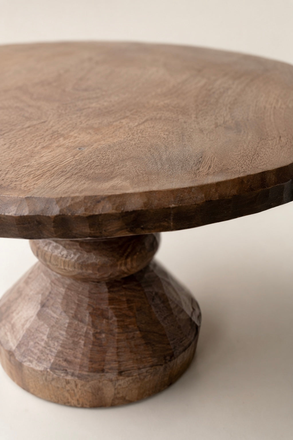 Bolera Table