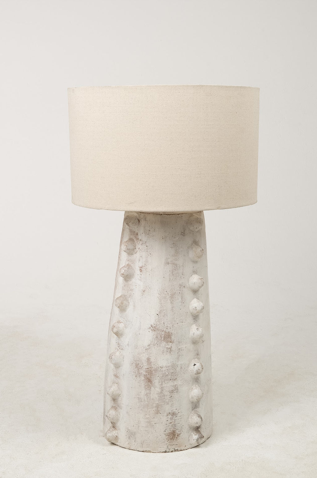 Fifi Lamp in Whitewash
