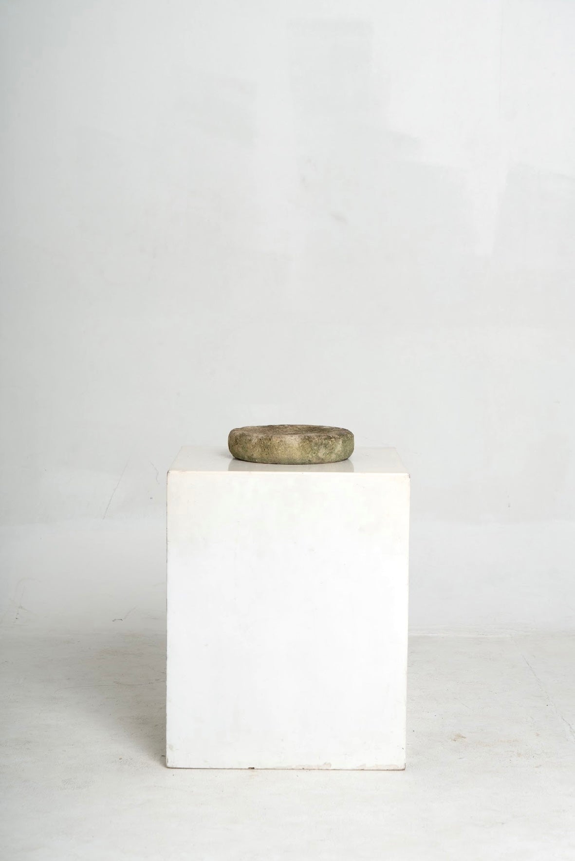 Lumina Limestone Plate