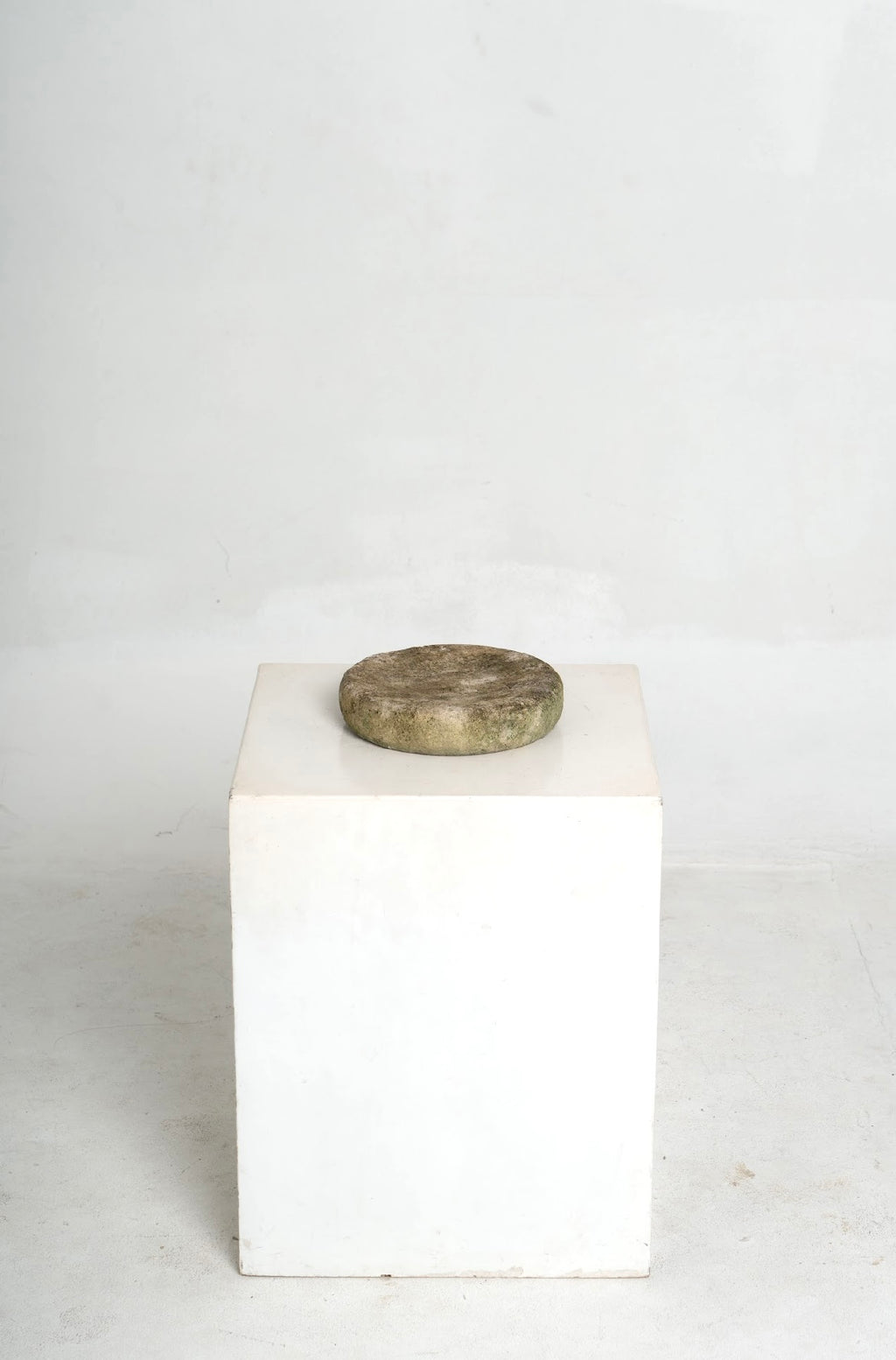 Lumina Limestone Plate