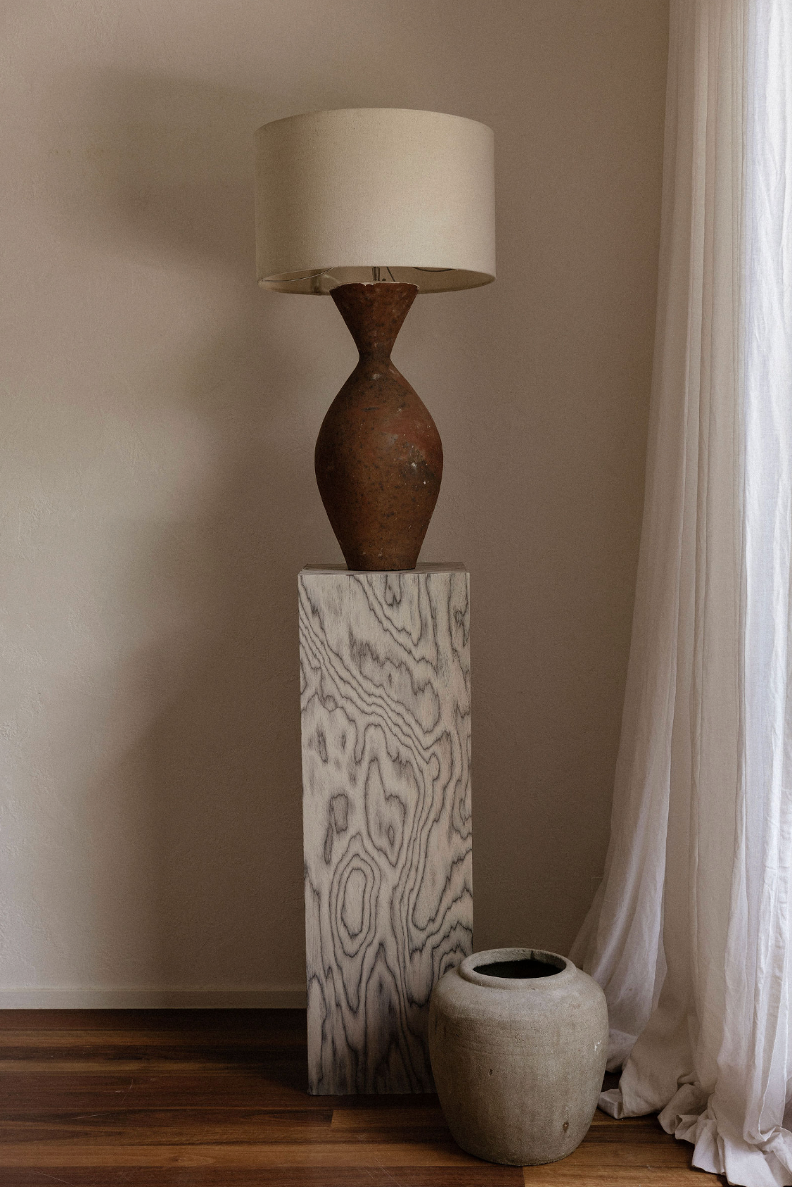 Wren Lamp in Terracotta