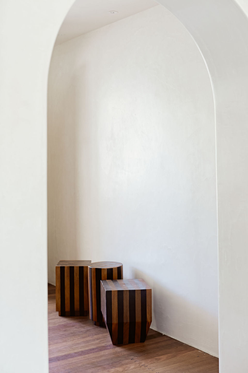 Ines Stripe Tabouret