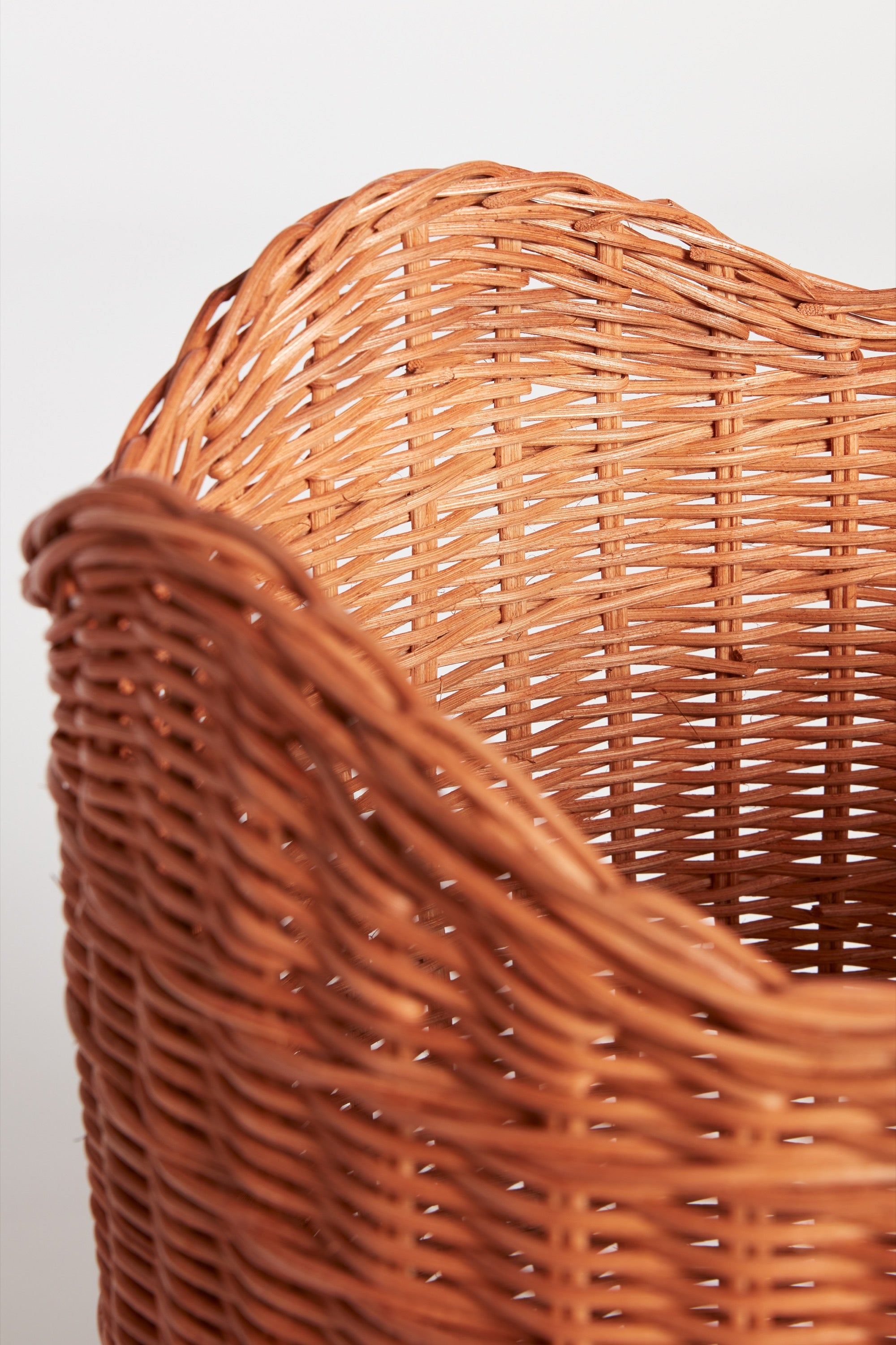 The Wave Basket in Tan
