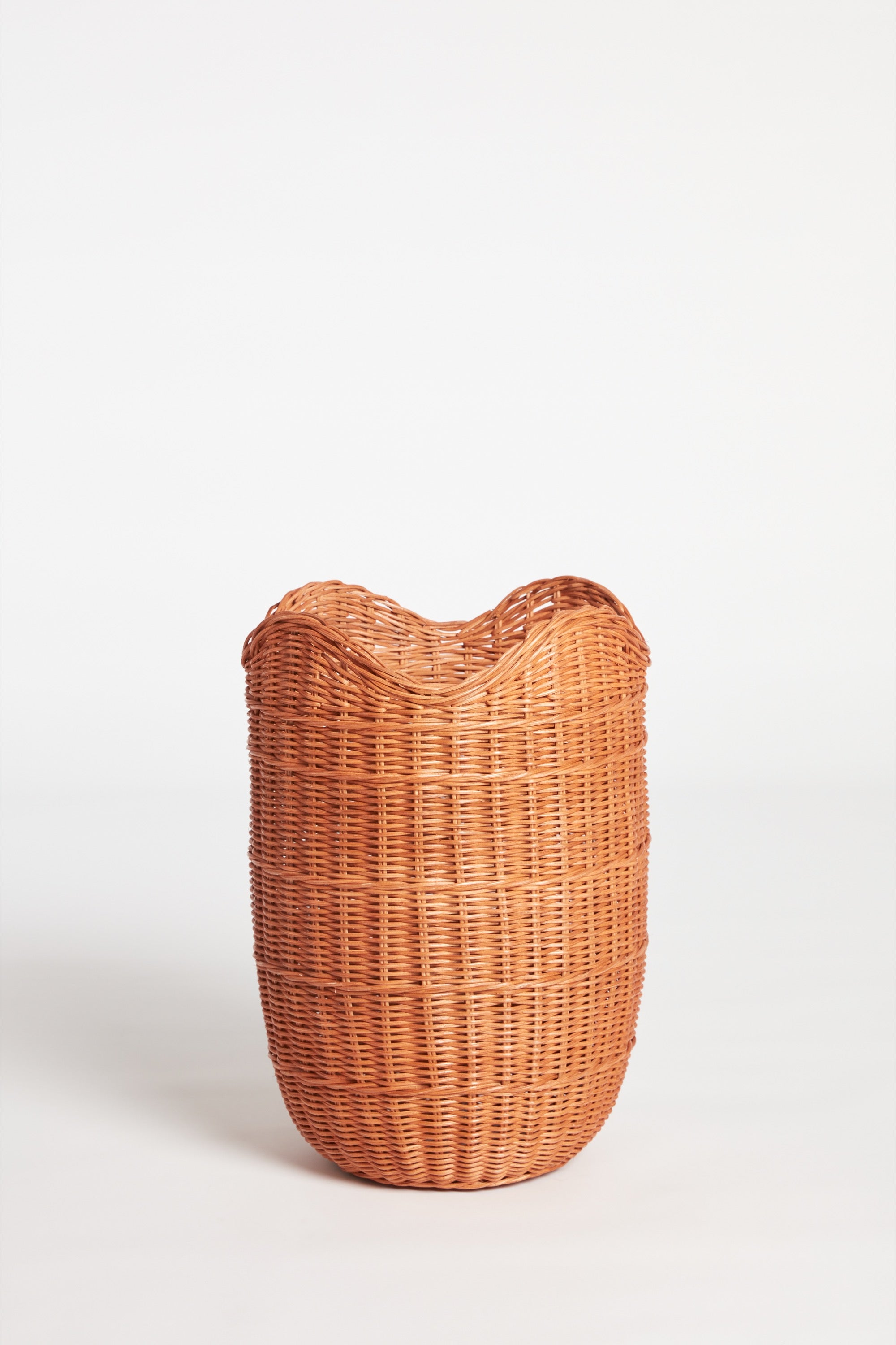 The Wave Basket in Tan