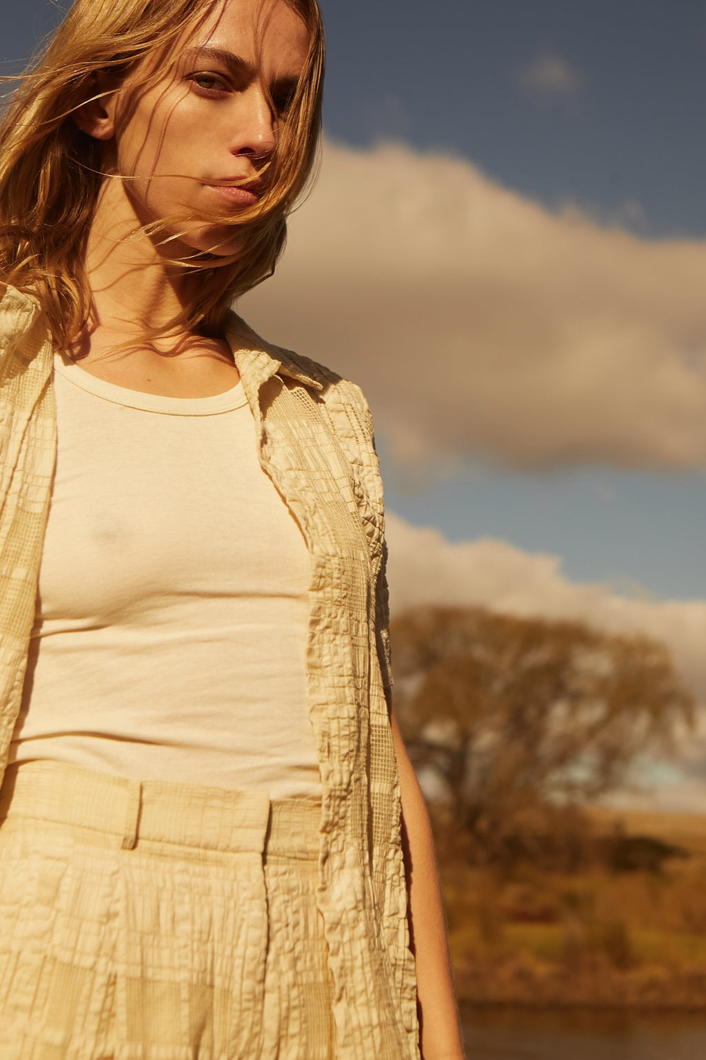 Earth Tank in Natural